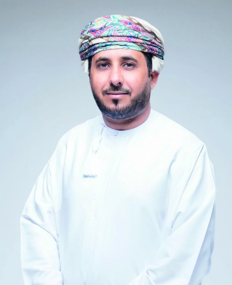 بطول 8.7 كيلومتر.. إسناد مشروع إنشاء الطرق والبنية الأساسية لمنطقة الصناعات السمكية بالدقم