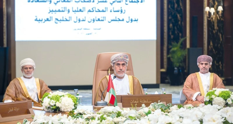 سلطنة عمان تشارك فـي لقاء رؤساء المحاكم العليا والتمييز بدول المجلس