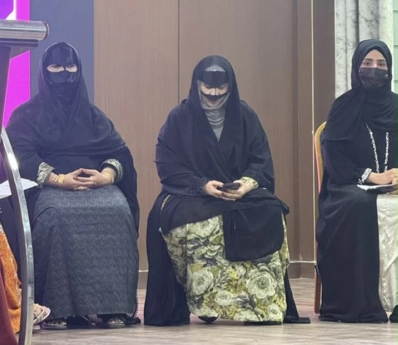 جمعيات المرأة بالوسطى ومصيرة تحتفل بيوم المرأة العمانية