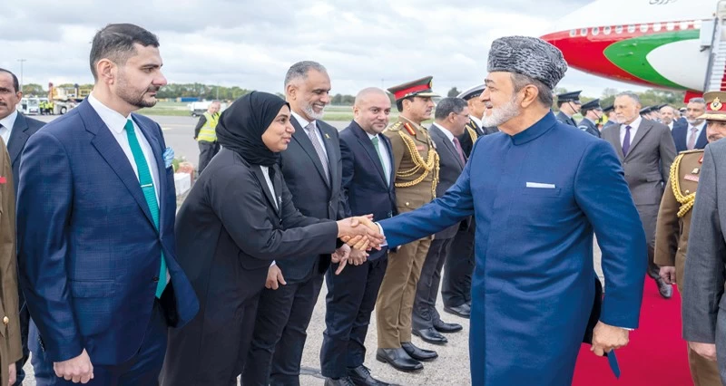جلالة السلطان يبدأ زيارة دولة للمملكة المتحدة تستغرق أربعة أيام
