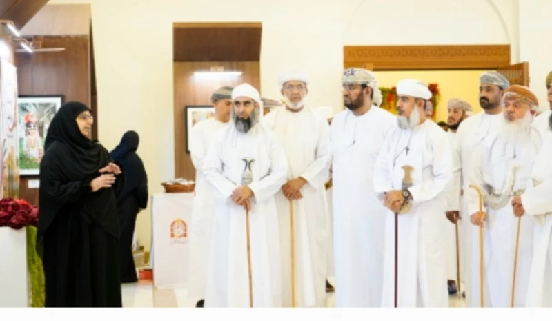 تواصل فعاليات 'البيت الآمن' لكبار السن في بهلاء