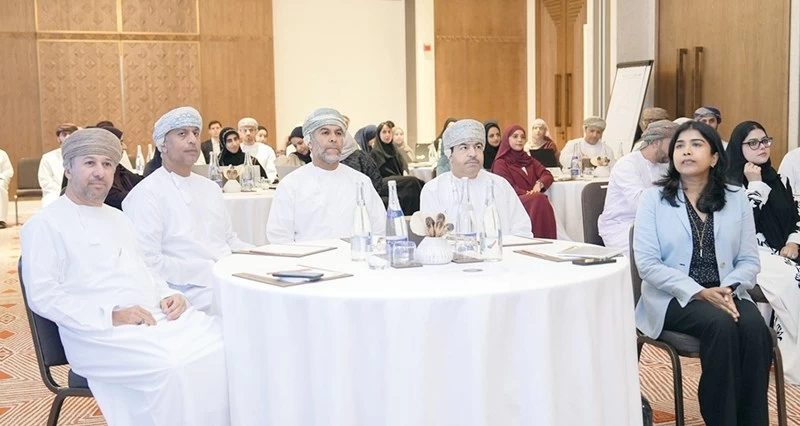 استعراض تطوير وتفعيل منظومة الاستشراف التقني في سلطنة عُمان