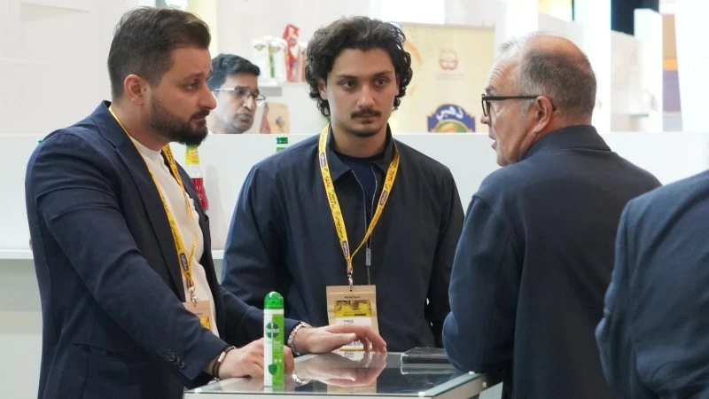 سلطنة عُمان تستعرض قدرات صناعاتها الغذائية في معرض 'سيال باريس 2026'