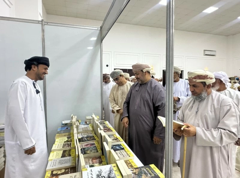 بمشاركة عدد من الأدباء والمثقفين والفنانين .. انطلاق الملتقى الثقافي الرابع ببهلاء