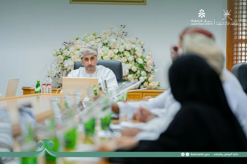 بلدي شمال الباطنة يناقش الموضوعات التنموية والخدمية