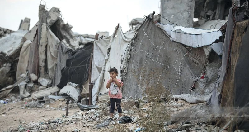 شهداء فـي غزة وتهجير قسري بالضفة .. الاحتلال يصعد جرائمه بحق الفلسطينيين