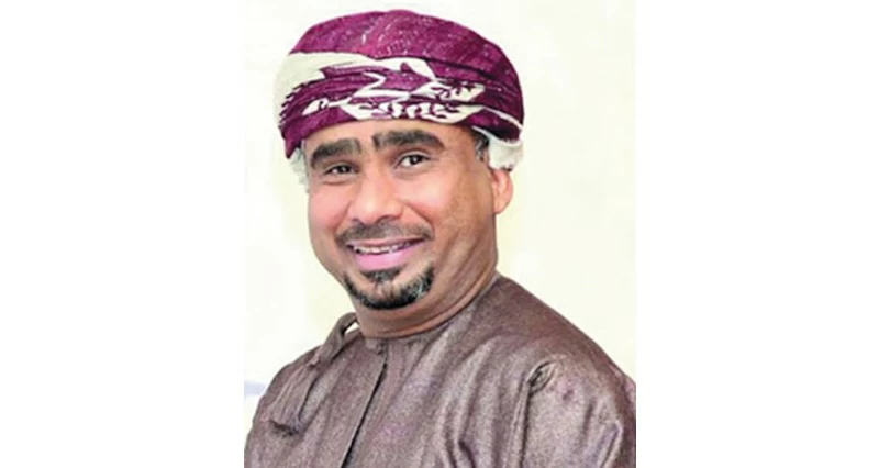 بعد مسيرة حافلة في الصحافة والإعلام الرياضي .. الإعلام الرياضي العماني يفقد الزميل صالح البارحي