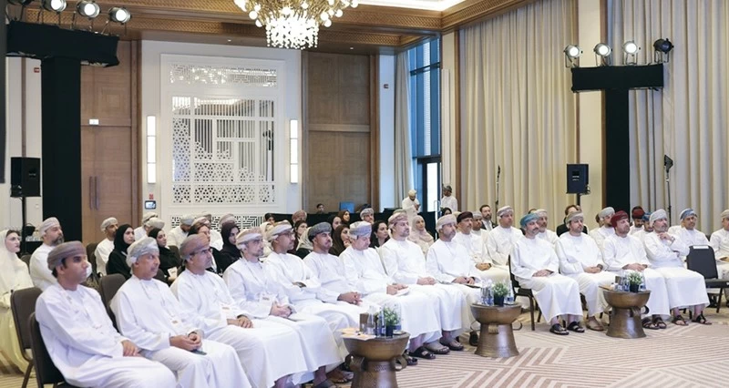 جلسة تستعرض التحولات الراهنة والمستقبلية فـي أسواق الطاقة
