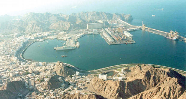 أكثر من 4.8 مليون طن إجمالي البضائع المفرغة والمشحونة بميناء السلطان قابوس بنهاية نوفمبر الماضي