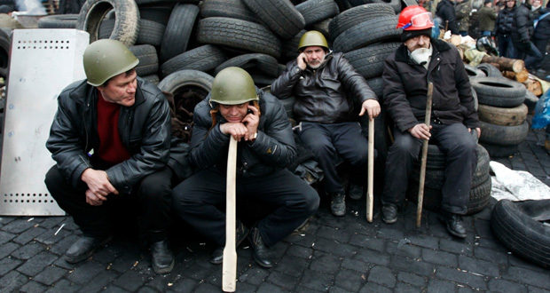 أوكرانيا: التوقيع على اتفاق لإنهاء الأزمة والانتخابات المبكرة أبرز بنوده