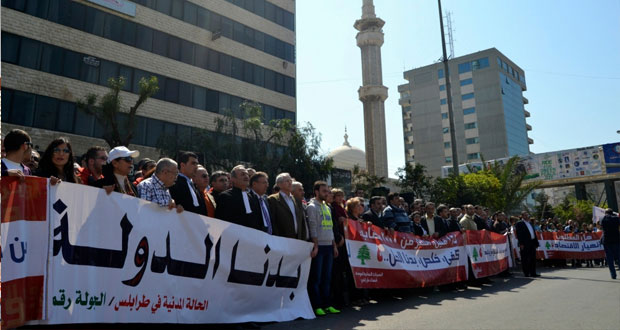 لبنان: 27 قتيلا في الجولة الـ20 من اشتباكات طرابلس .. وأوباما يشدد على موعد (الرئاسية) 