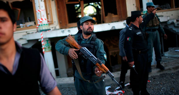 أفغانستان: قتلى وجرحى بهجوم انتحاري على اللجنة الانتخابية 