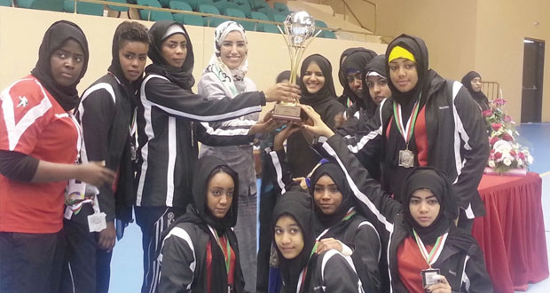 شمال الباطنة تحصد لقب دوري الألعاب الجماعية في اليد والطائرة للفتيات