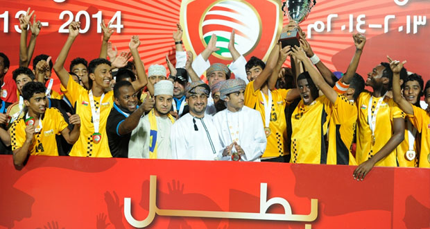 أسرة اتحاد الكرة تحتفل بتكريم المجيدين فى الموسم الرياضى 2013/2014