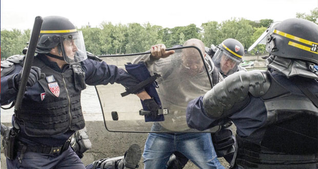 البرلمان الفرنسي يناقش قانون إصلاح قطاع السكك الحديد على وقع إضراب عمالي