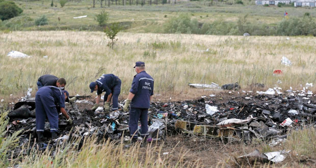 أوكرانيا : اتفاق بين كييف والانفصاليين لانتشال جثث ضحايا الطائرة الماليزية
