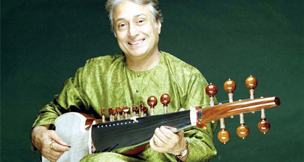 الموسيقار الهندي أمجد علي خان يفقد آلته الوترية في لندن 