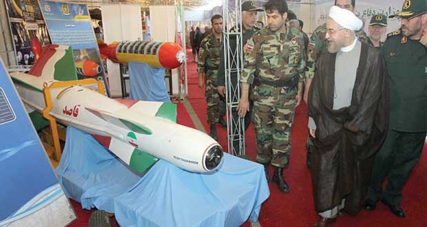إيران تزيح الستار عن جيل جديد من الصواريخ و" دون طيار "
