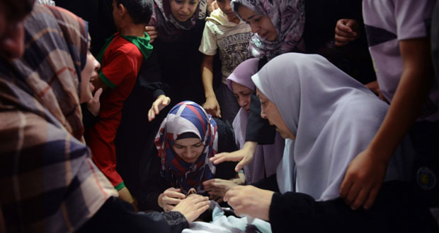 حصيلة العدوان على غزة تقارب الـ2000 شهيد والاحتلال يغتال طفلا بالضفة