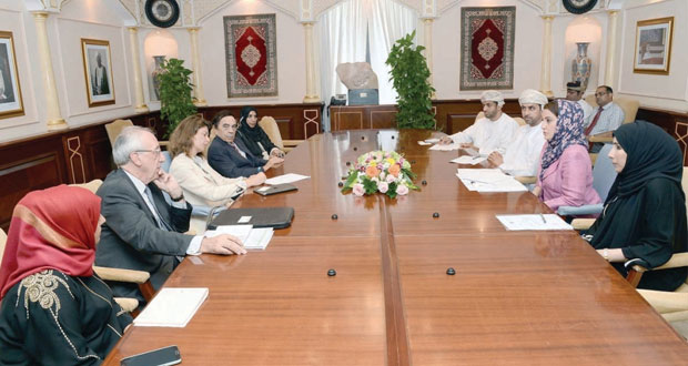 بحث التعاون العلمي والأكاديمي بين السلطنة وأسبانيا