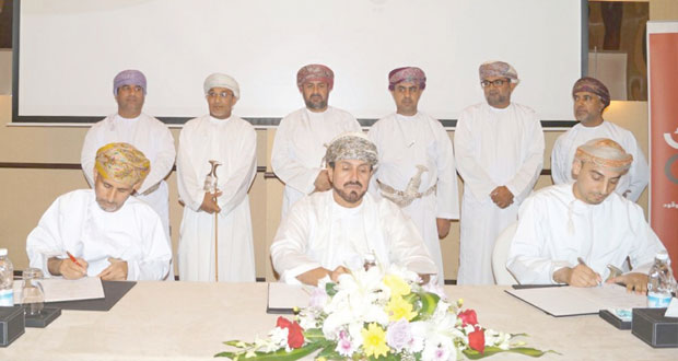 "التراث والثقافة" توقع مع "أوربك" لتمويل إنشاء مركز ثقافي في ولاية لوى بتكلفة تصل إلى مليون ريال عماني