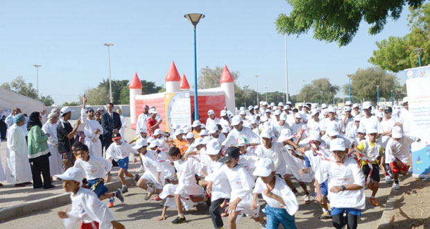وزارة الصحة تحتفل باليوم الخليجي للصحة المدرسية وصحة اليافعين والشباب
