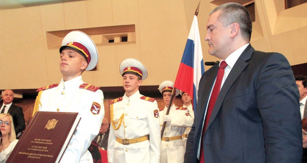 سيرجى أكسيونوف رئيسا لجمهورية القرم الروسية