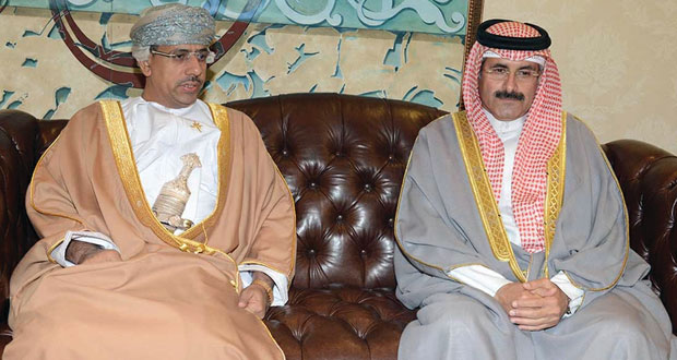 وزير الإعلام يزور وكالة الأنباء الكويتية 