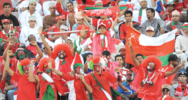 اتحاد الكرة يوفر أدوات التشجيع للأحمر العماني في كأس أمم آسيا