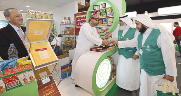 السلطنة تشارك في معرض الخليج للأغذية "جلفود" 2015 في دبي