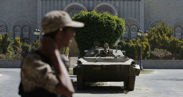  اليمن: مسلحو الحوثي يسيطرون على معسكر للقوات الخاصة بالعاصمة 