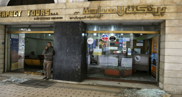 مصر: قنابل الإرهاب تصل (المطار) وتتسبب بمقتل مدني بالاسكندرية 