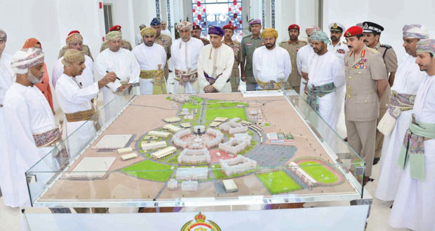 بتكليف من جلالة القائد الأعلى للقوات المسلحة .. فهد بن محمود يرعى حفل الافتتاح الرسمي للكلية العسكرية التقنية