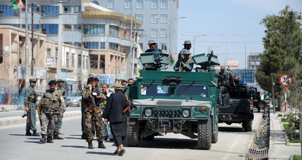 قتيلان وعشرات الجرحى في هجوم "طالباني" على محكمة بأفغانستان 