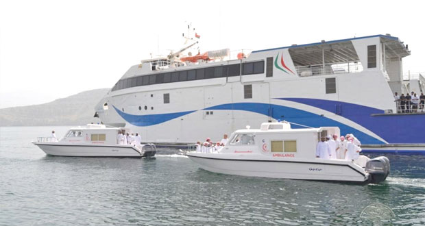 وزارة الصحة تدشن خدمة الإسعاف البحري في محافظة مسندم