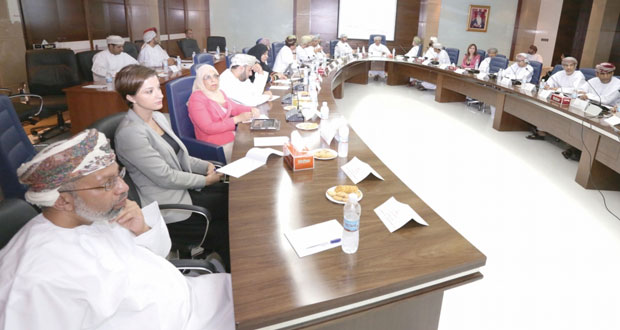 مشروع جامعة عمان يناقش سبل تهيئة بيئة محفزة لريادة الأعمال