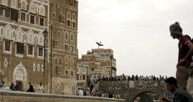 اليمن: (مفخخة) بصنعاء القديمة .. والتحالف يكثف غاراته غداة فشل (جنيف)