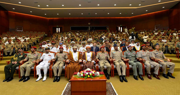 الاحتفال بتخريج الدورة الثامنة والعشرين بكلية القيادة والأركان