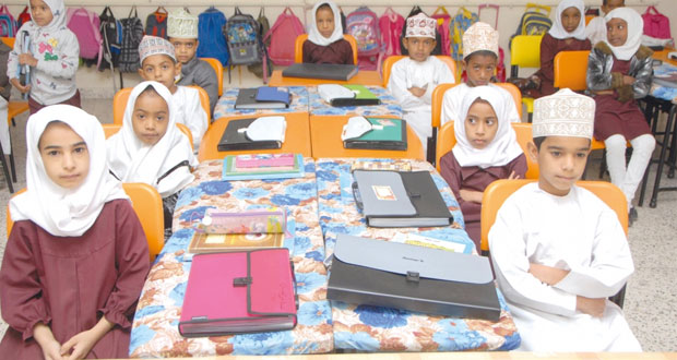 35.1 % نسبة الأطفال العمانيين من سن (0-14)