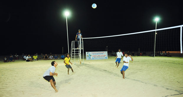 اليوم .. ختام بطولة الطائرة الشاطئية وفريقا الأسمدة والقوى العاملة يتنافسان على كأس البطولة