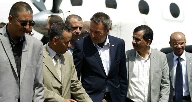 اليمن: قوات هادي تواصل التقدم في لحج وأبين وقتلى وجرحى في انفجار ألغام