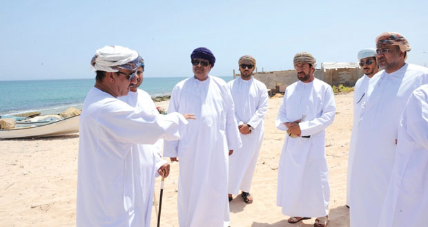 والي صور يتابع المشاريع الممولة من قبل "العمانية للغاز الطبيعي المسال" 