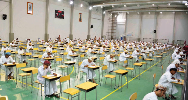 الجيش السلطاني العماني يبدأ إجراءات التجنيد وتشكيل عدد من اللجان المتخصصة لاختيار 