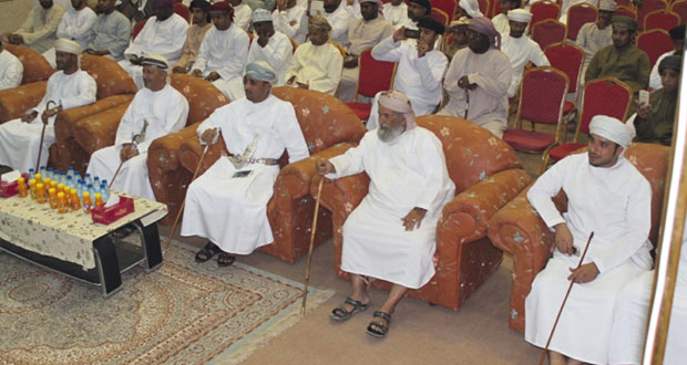 "التراث والثقافة" بجنوب الشرقية تنظم أمسية شعرية في فن الميدان 