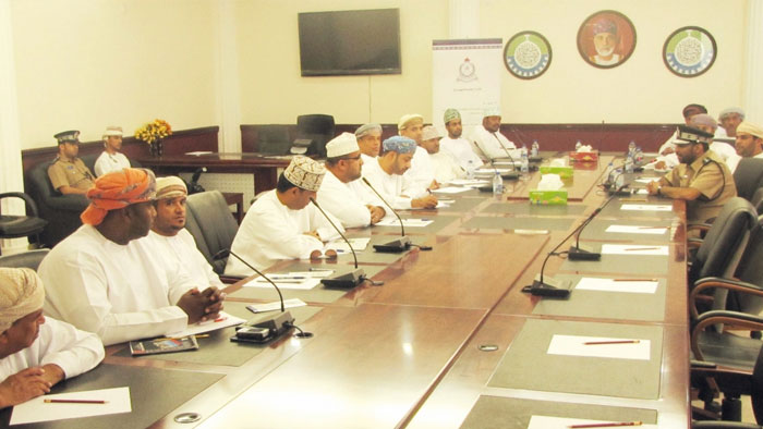 حلقة عمل تعريفية حول تطبيق مشروع حوسبة الإجراءات والعمليات الجمركية بغرفة جنوب الشرقية