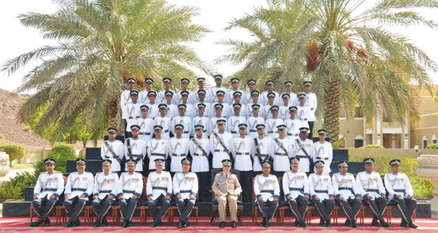 شرطة عمان السلطانية تحتفل بتخريج الدفعة الخامسة والستين من فصائل الشرطة المستجدين