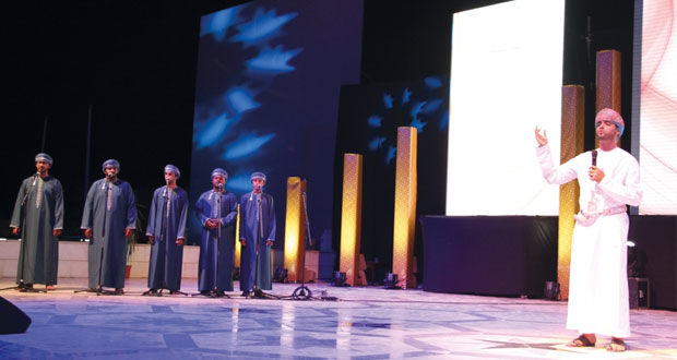 "نزوى الحضارة" تشهد انطلاق أولى ليالي مهرجان الإنشاد العماني الأول