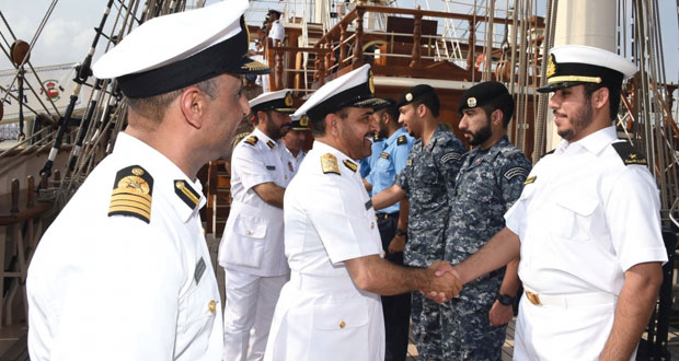 سفينة البحرية السلطانية العمانية (شباب عمان الثانية) تبدأ رحلتها الدولية الأولى (شراع التعاون 2015)