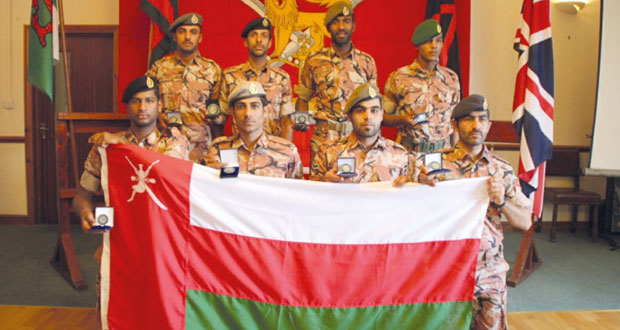 الجيش السلطاني العماني يتوج بالميدالية الفضية في بطولة (كامبريان) بالمملكة المتحدة