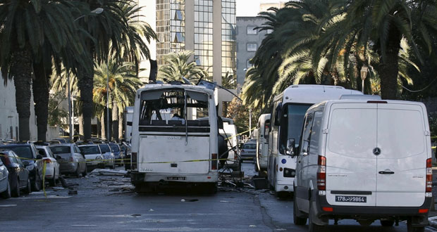 تونس: داعش يتبنى تفجير الحافلة